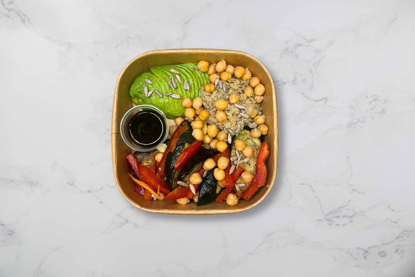 Mixed grilled vegetables with quinoa, chickpeas, and avocado (vg)