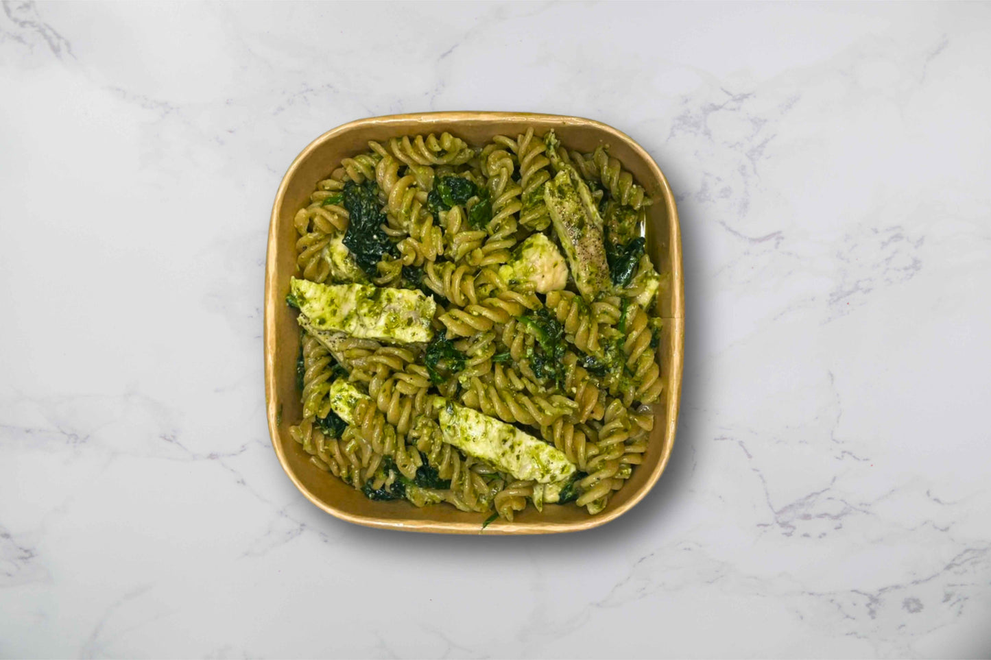Wholemeal pasta with chicken pesto