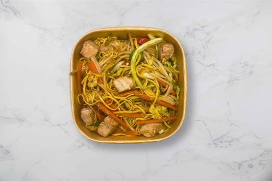 Protein noodles with beef strips and mixed stir fried veg